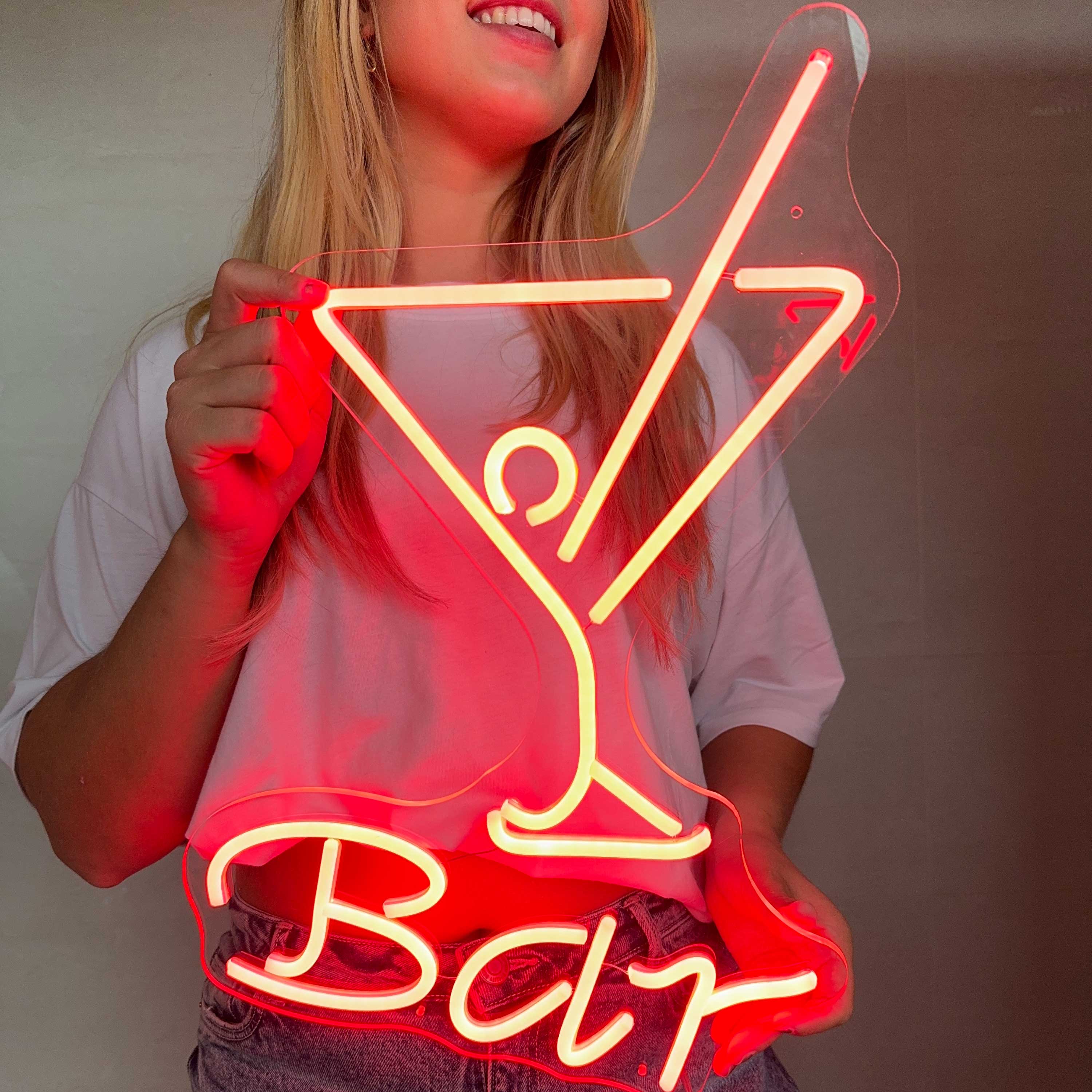 Neonskilt Cocktail Bar